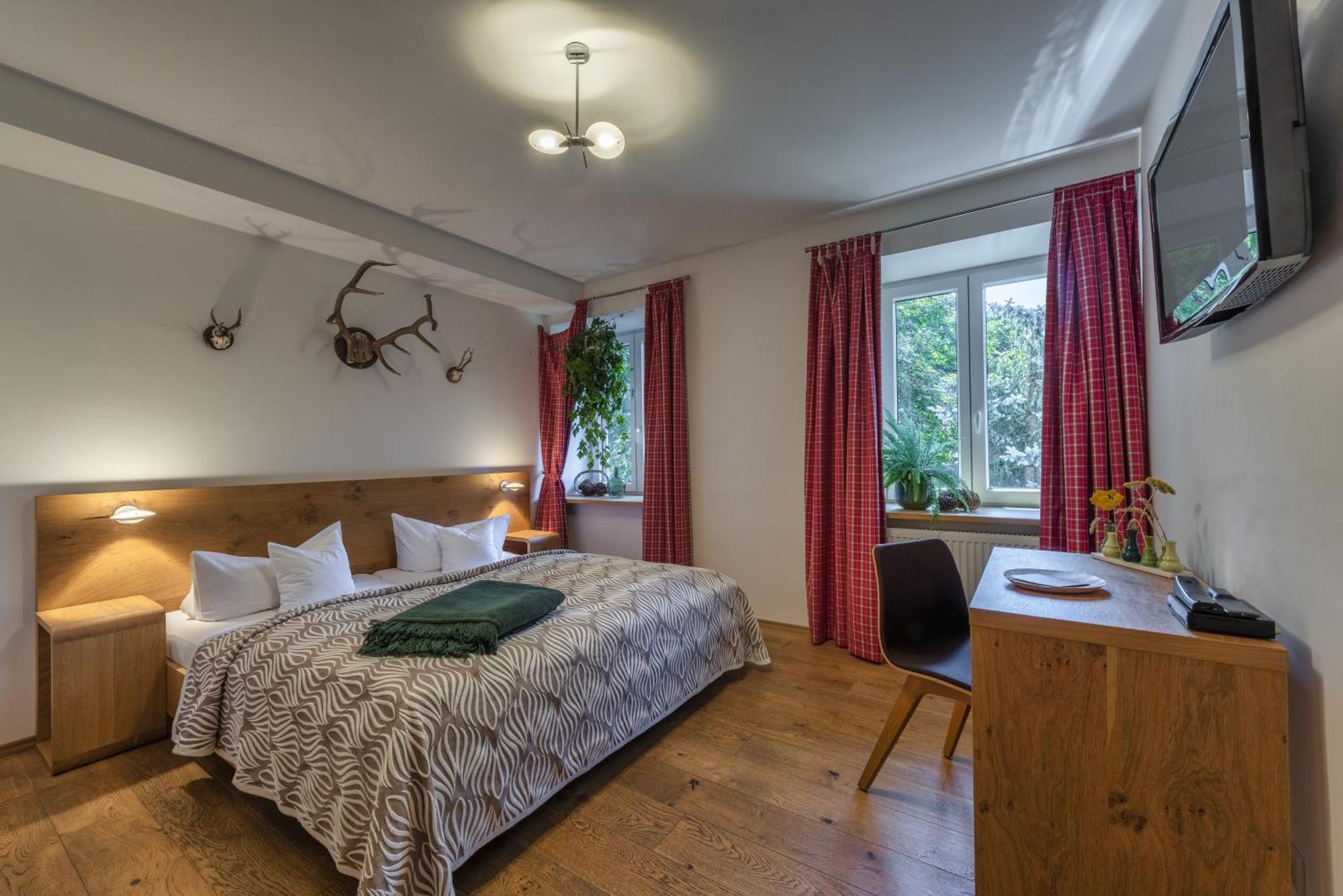 Bio-Landhotel Moarwirt Dietramszell Экстерьер фото